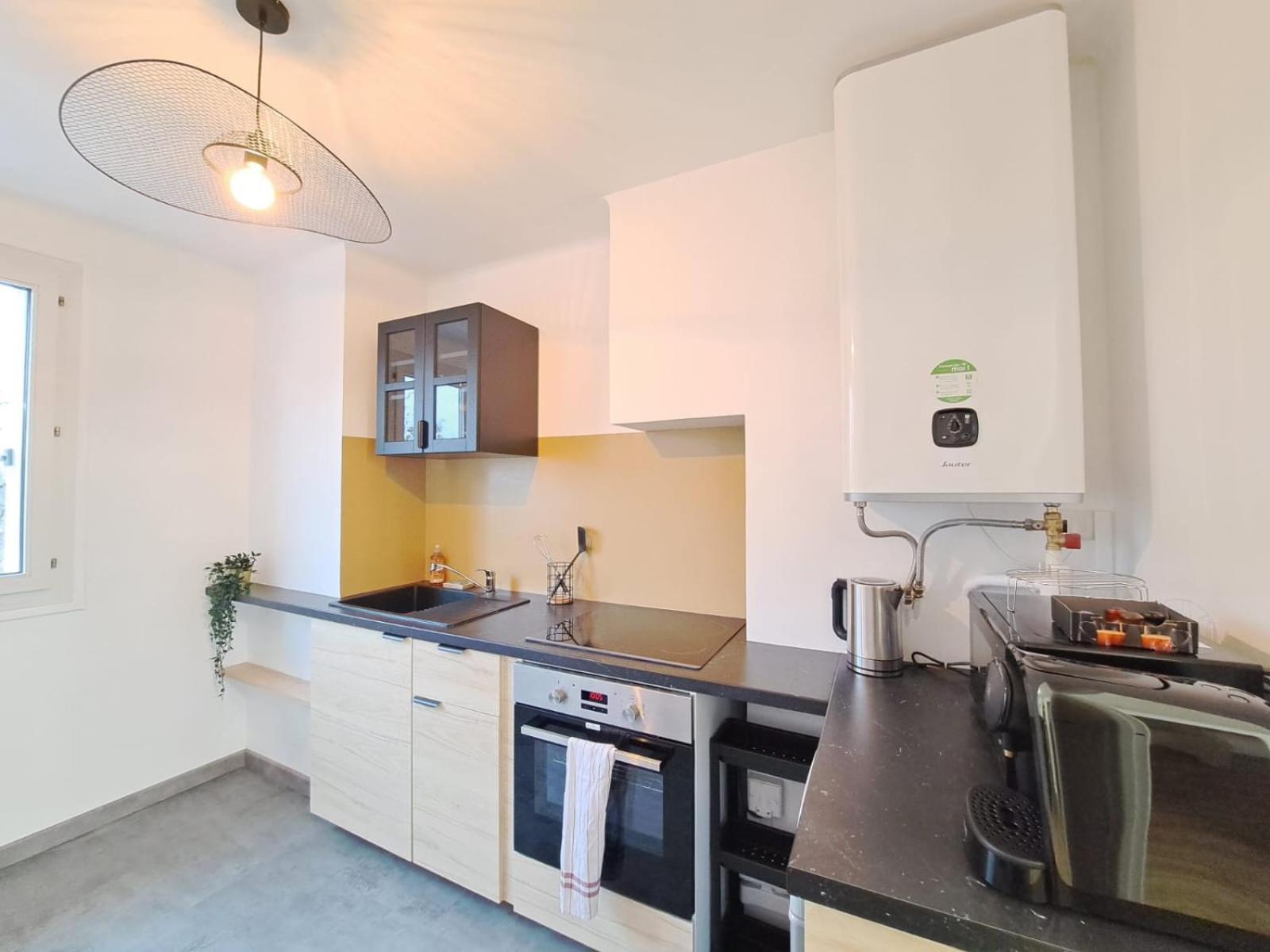 Appartement Cosy Au Coeur De Reims Bagian luar foto