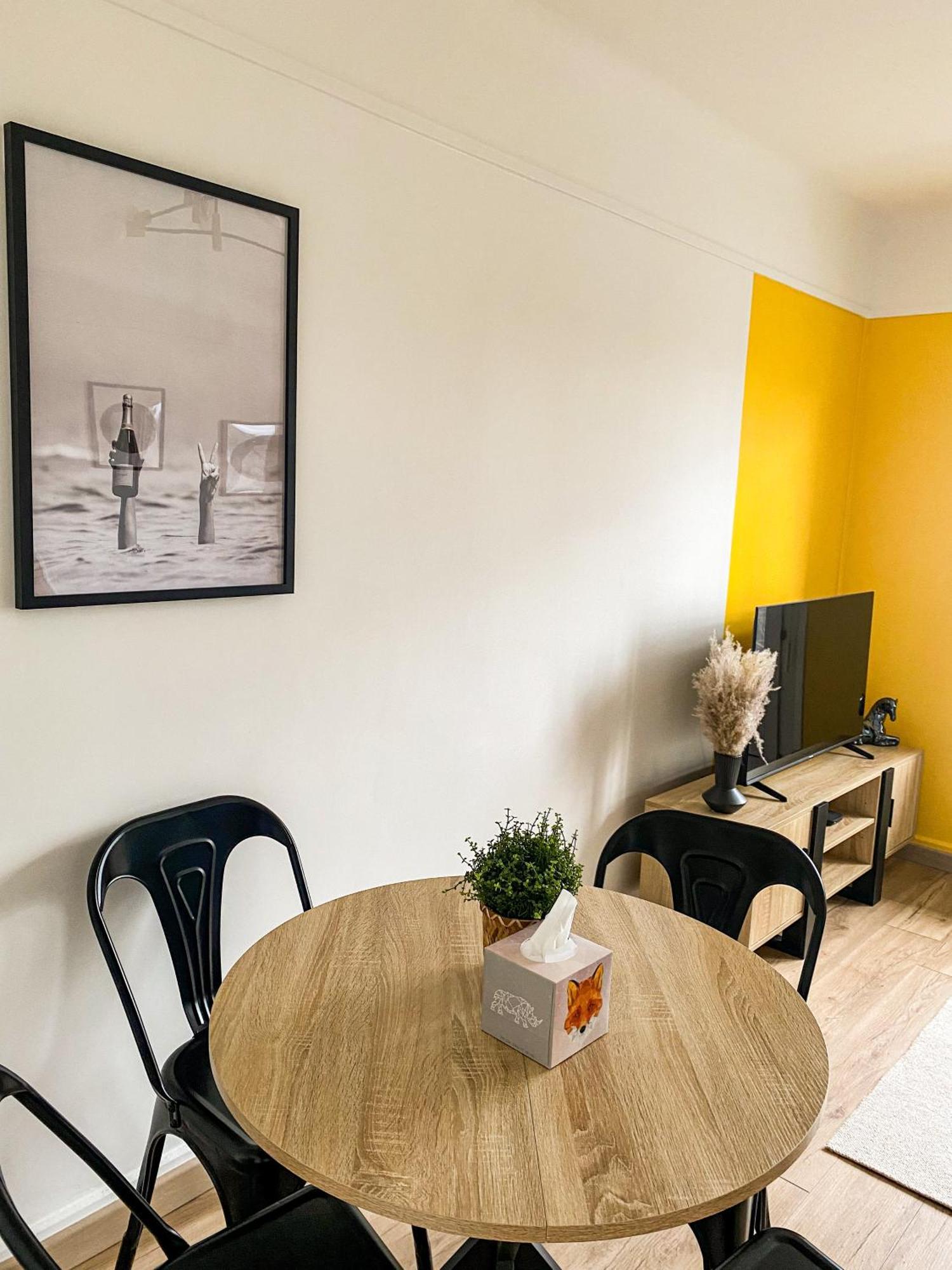 Appartement Cosy Au Coeur De Reims Bagian luar foto