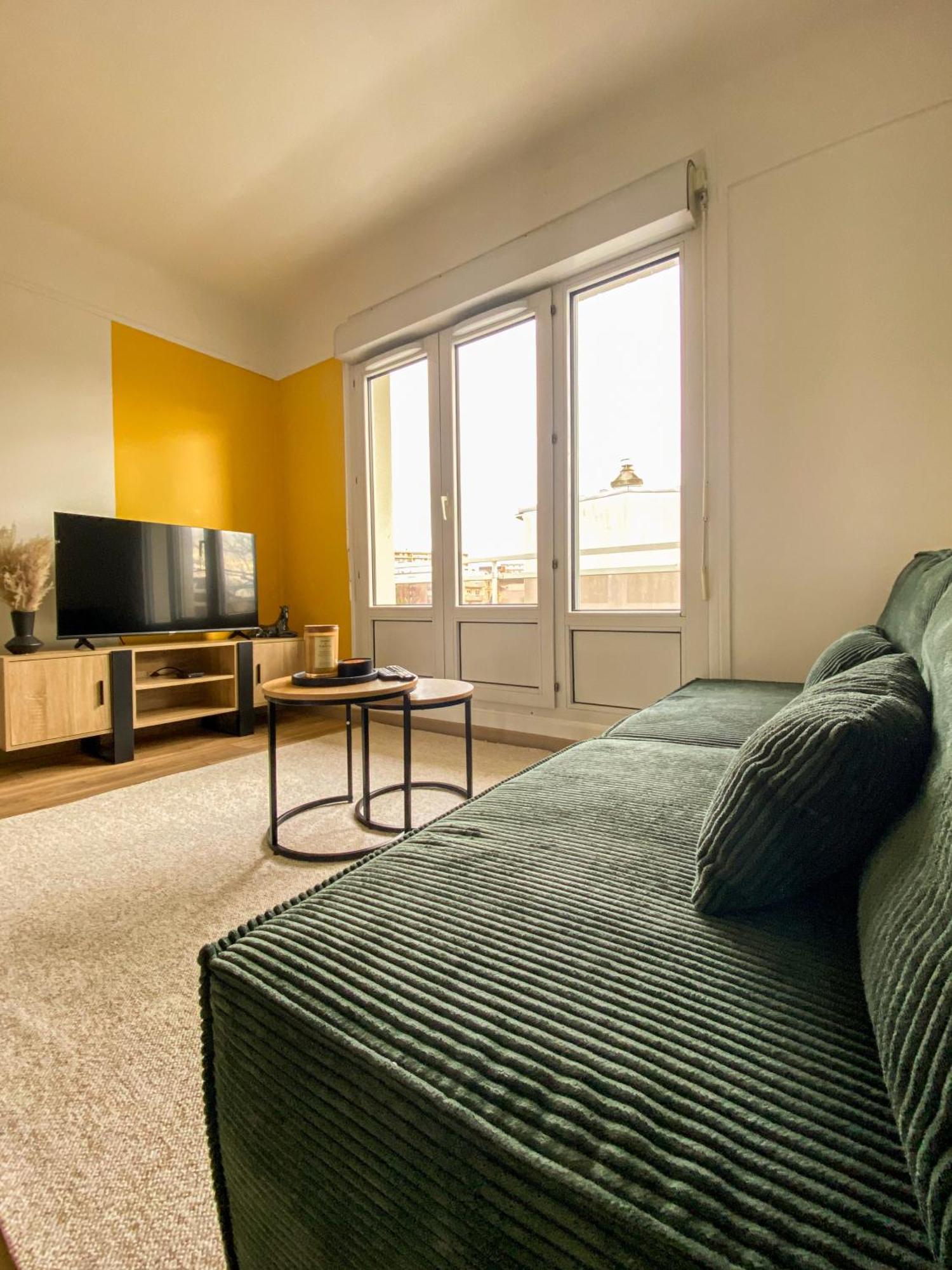 Appartement Cosy Au Coeur De Reims Bagian luar foto